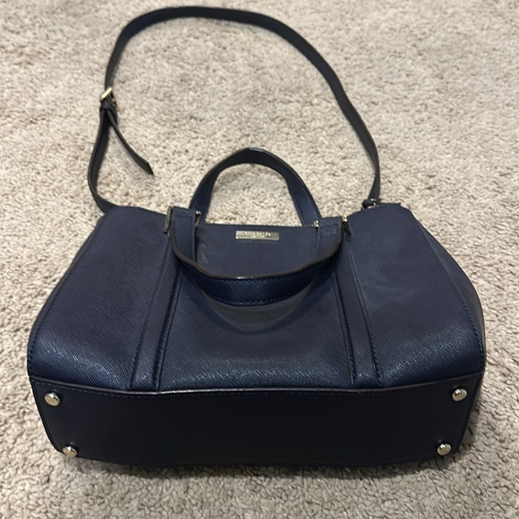 Excellent condition Kate Spade crossbody carryall navy blue purse or Tote - Picture 8 of 11
